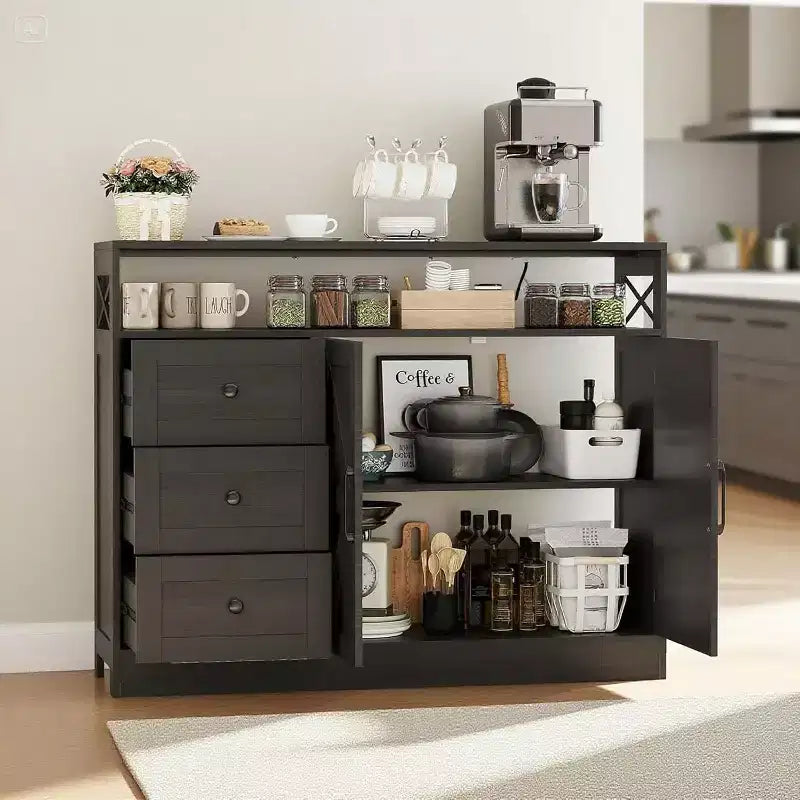 47.2 Buffet de cuisine moderne style Ferme avec rangement, prise de courant intégrée, 3 tiroirs et 2 portes coulissantes, Grande table de bar à café en bois