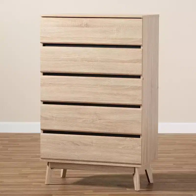 Commode 5 tiroirs Mirren en chêne clair marron/gris foncé : Bois composite, Rangement vertical, Quincaillerie anti-basculement incluse